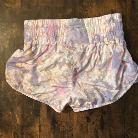 FP Movement x Hatch The Way Home Printed Maternity Shorts Size S - Picture 7 of 9